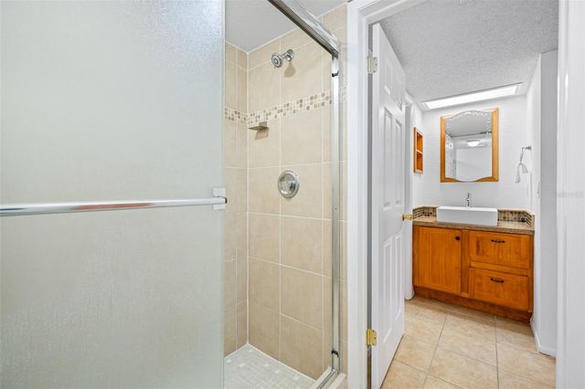 11511 113TH STREET 10A, Seminole, FL 33778