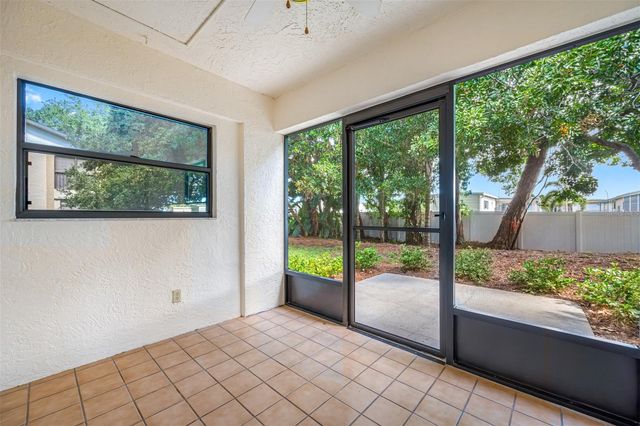11511 113TH STREET 10A, Seminole, FL 33778