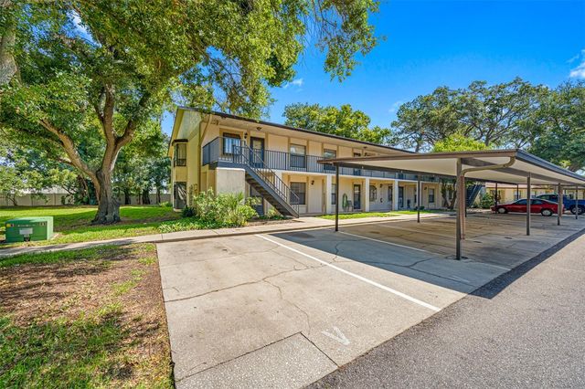11511 113TH STREET 10A, Seminole, FL 33778