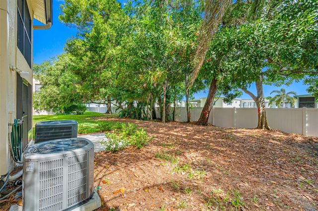 11511 113TH STREET 10A, Seminole, FL 33778