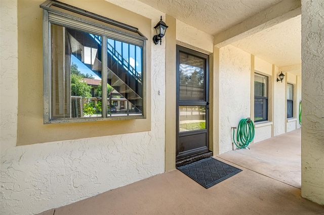 11511 113TH STREET 10A, Seminole, FL 33778