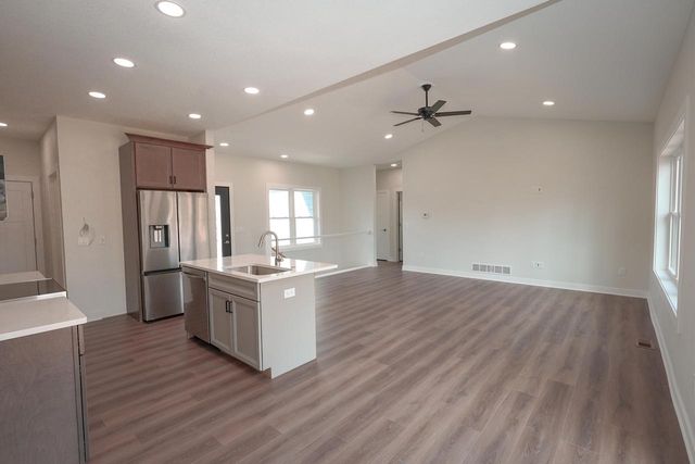 34524 Fishman ROAD, Burlington, WI 53105