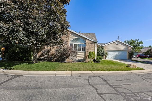 6487 S TANNER WAY, Murray, UT 84121