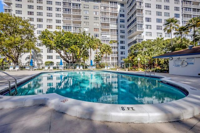 3800 Hillcrest Dr 316, Hollywood, FL 33021