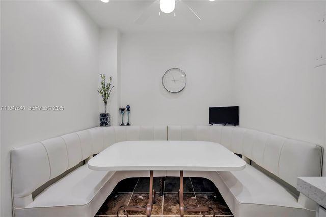 3800 Hillcrest Dr 316, Hollywood, FL 33021