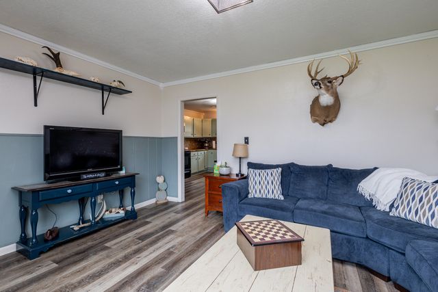 310 BROWN AVE, Hallsville, MO 65255