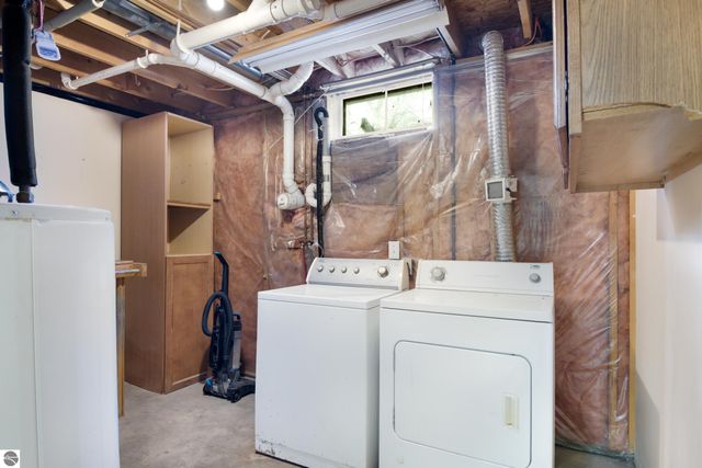 4469 S Curry Drive, Traverse City, MI 49865