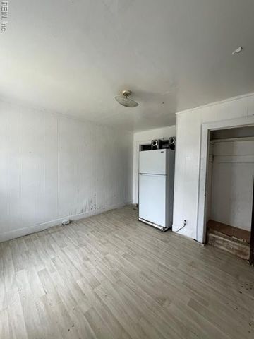 73 Decatur ST, Portsmouth, VA 23702