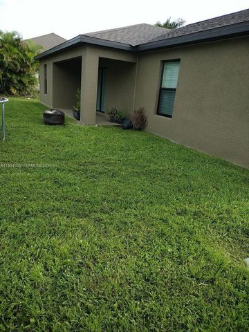 2709 SW 18th Ave, Cape Coral, FL 33914