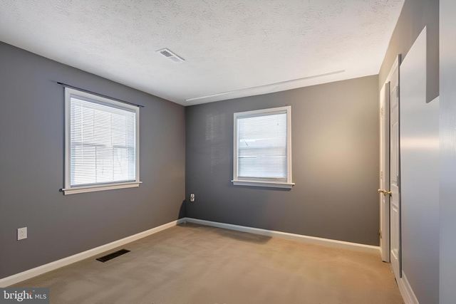 101 BONAIR ST, Fredericksburg, VA 22405