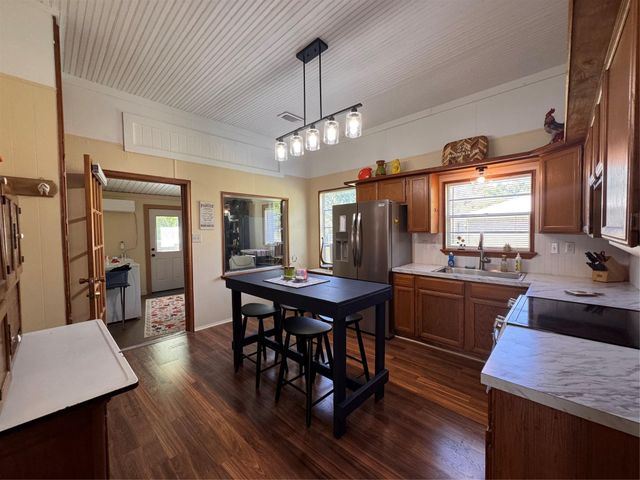 274 Magnolia Drive, Onalaska, TX 77360