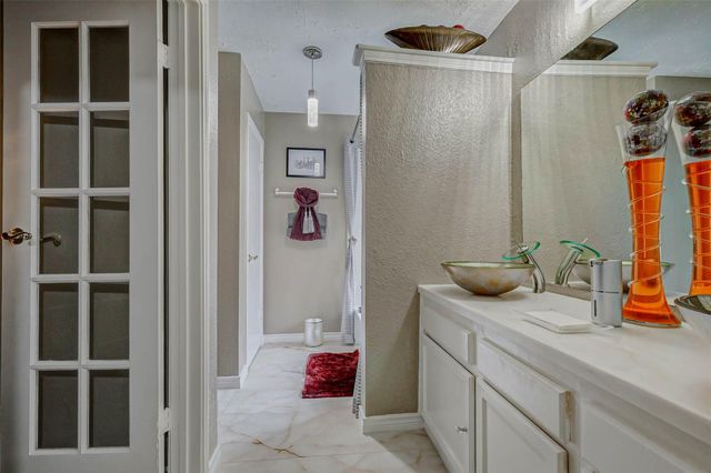 7006 River Bluff Drive, Houston, TX 77085