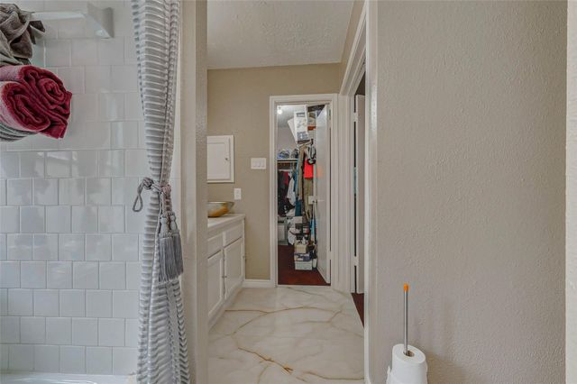 7006 River Bluff Drive, Houston, TX 77085