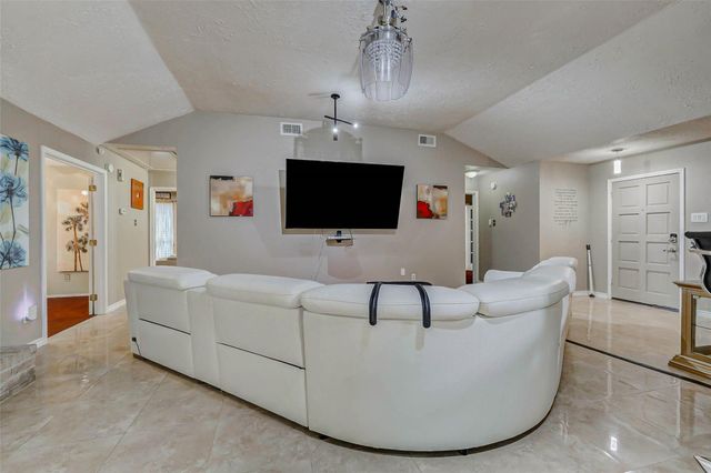 7006 River Bluff Drive, Houston, TX 77085