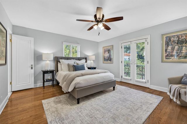 636 15TH AVENUE NE, St Petersburg, FL 33704