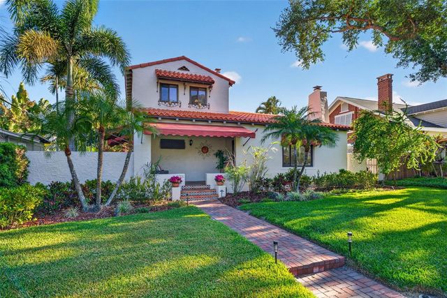 636 15TH AVENUE NE, St Petersburg, FL 33704