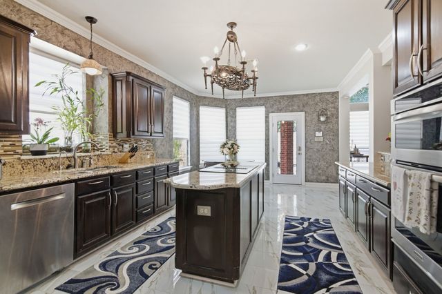 3145 Joyce Court, Grapevine, TX 76051