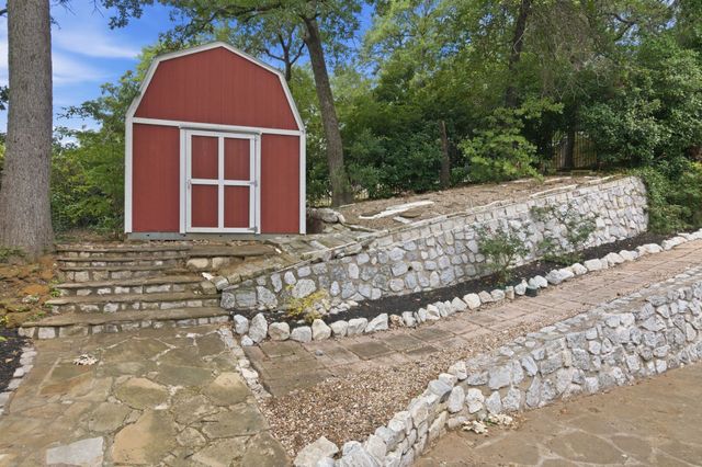 3145 Joyce Court, Grapevine, TX 76051