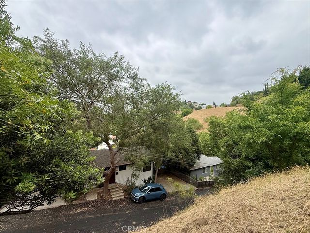 848 Ganymede Drive, Los Angeles, CA 90065