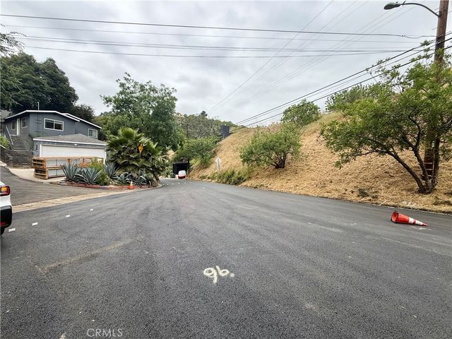 848 Ganymede Drive, Los Angeles, CA 90065