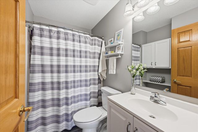 402 Birch Street SW, Isanti, MN 55040