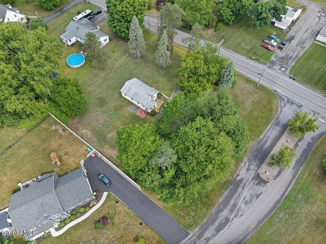 126 Guideboard Road, Halfmoon, NY 12188