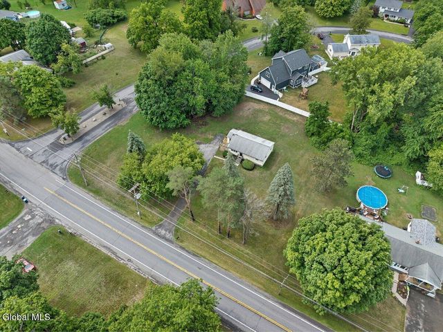126 Guideboard Road, Halfmoon, NY 12188