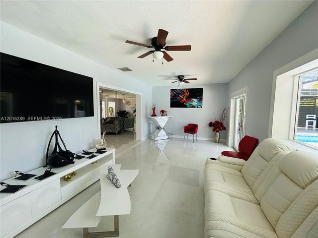 10830 SW 170th Ter, Miami, FL 33157