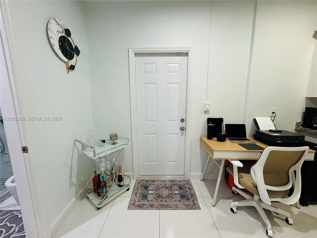 10830 SW 170th Ter, Miami, FL 33157