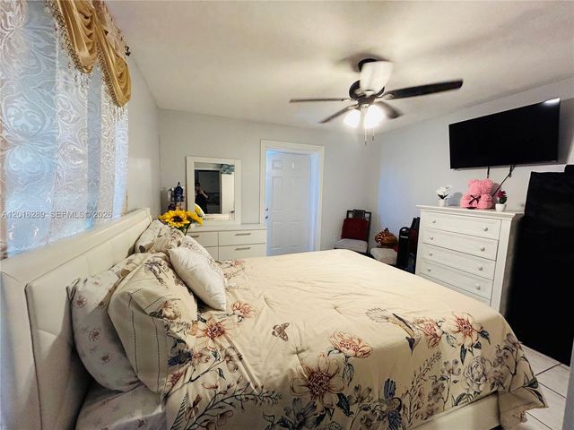 10830 SW 170th Ter, Miami, FL 33157