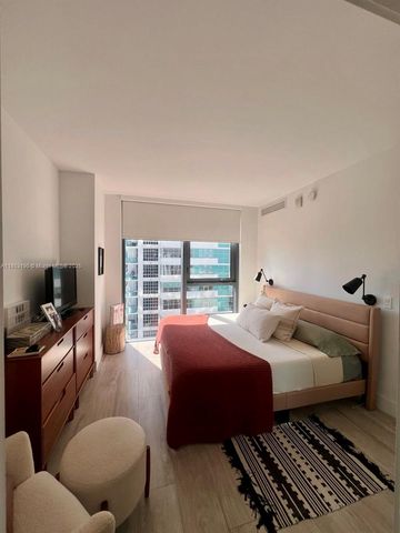 121 NE 34th St 1701, Miami, FL 33137