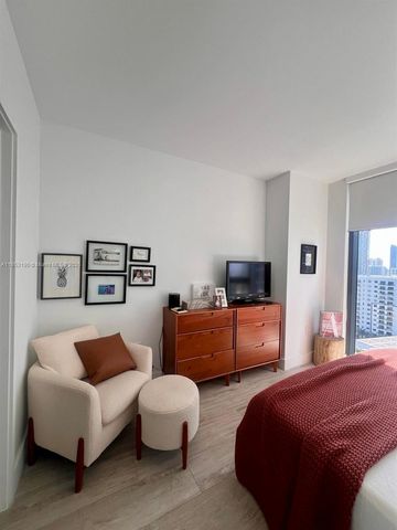 121 NE 34th St 1701, Miami, FL 33137