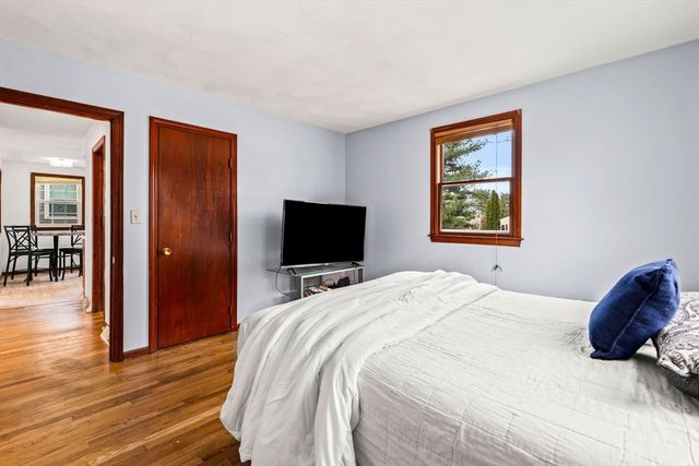 19 Rosewood Ave, Billerica, MA 01821