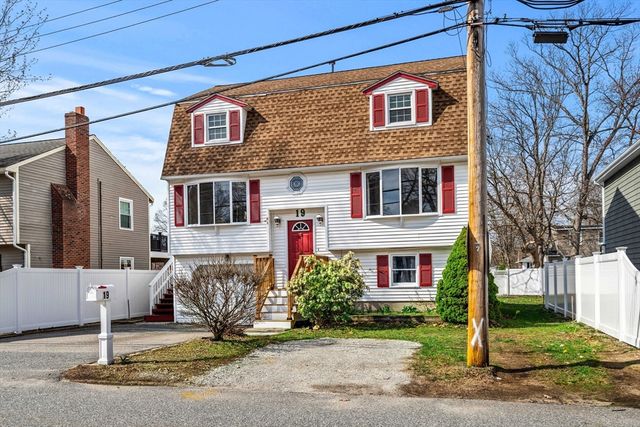 19 Rosewood Ave, Billerica, MA 01821