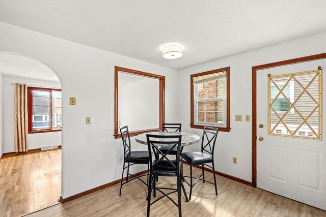 19 Rosewood Ave, Billerica, MA 01821