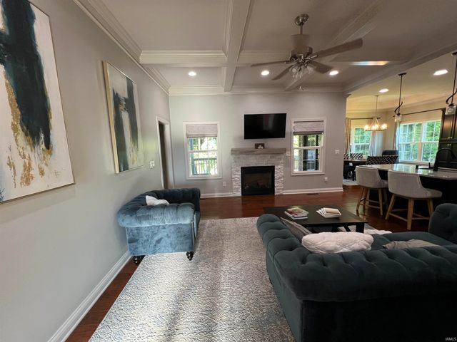 1207 Crones Hill, Lanesville, IN 47136