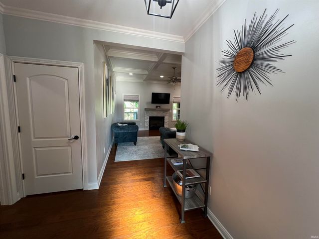 1207 Crones Hill, Lanesville, IN 47136