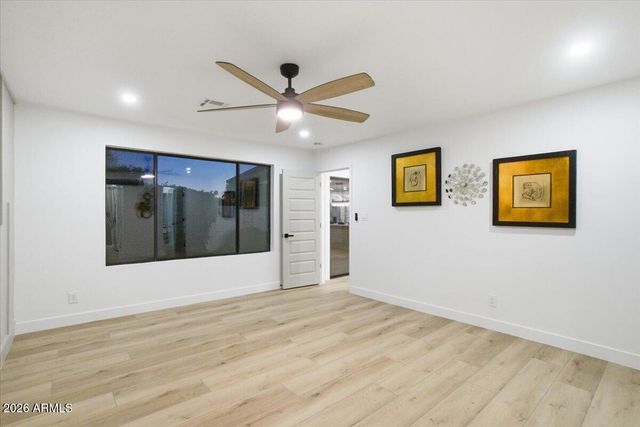 7805 E COOLIDGE Street, Scottsdale, AZ 85251