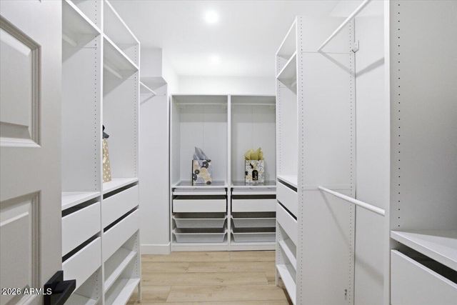 7805 E COOLIDGE Street, Scottsdale, AZ 85251