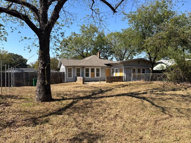 714 S Bryan Belt Line Road, Mesquite, TX 75149