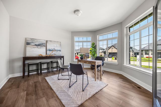 49033 Wingfield Drive, Macomb, MI 48044