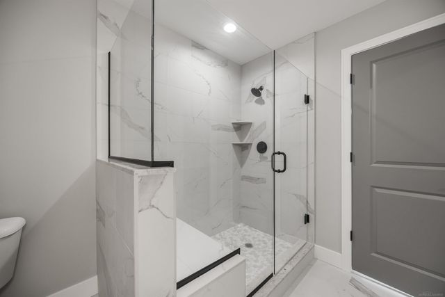 49033 Wingfield Drive, Macomb, MI 48044