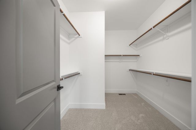 49033 Wingfield Drive, Macomb, MI 48044