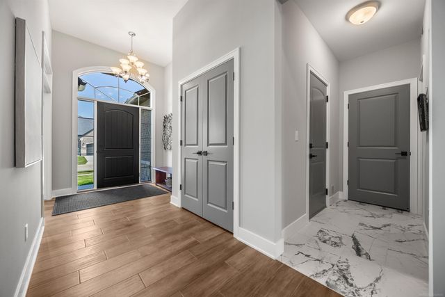 49033 Wingfield Drive, Macomb, MI 48044