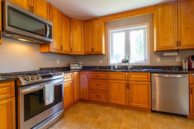 351 Ponemah Hill Road, Milford, NH 03055