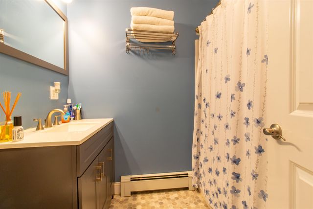351 Ponemah Hill Road, Milford, NH 03055