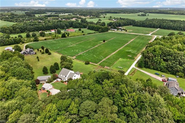 1577 Back Bay Landing RD, Virginia Beach, VA 23457