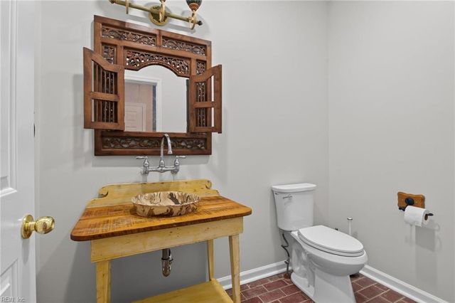 1577 Back Bay Landing RD, Virginia Beach, VA 23457