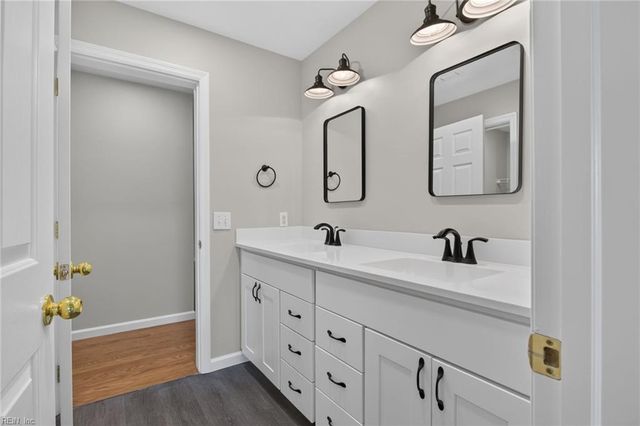 1577 Back Bay Landing RD, Virginia Beach, VA 23457