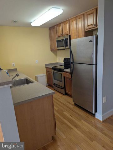 400 RENFRO DR #206, Glen Burnie, MD 21060